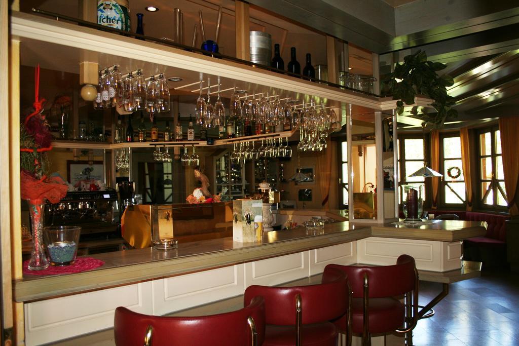 Hotel Gasthof Schweizerhaus Штульфельден Экстерьер фото